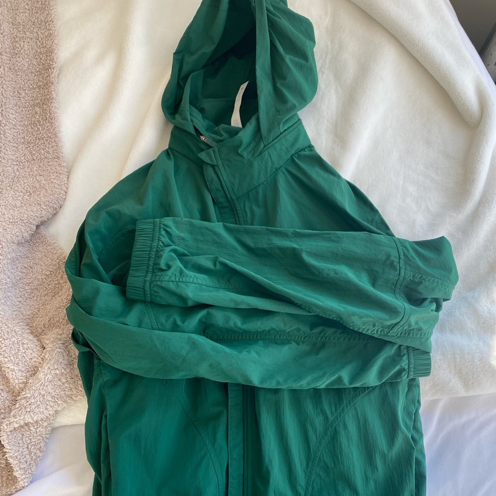 Lululemon hooded lightweight jacket evergreen sz 8